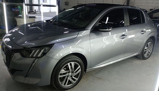 Peugeot • 208