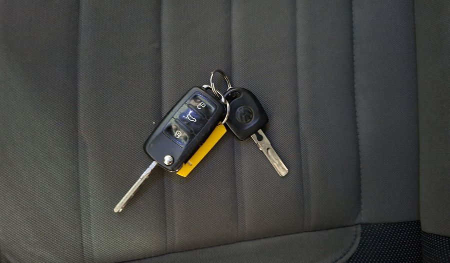 Volkswagen Gol 1.6 HIGHLINE Hatchback 2019