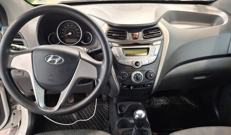 Hyundai Eon 0.8 GLS Hatchback 2016