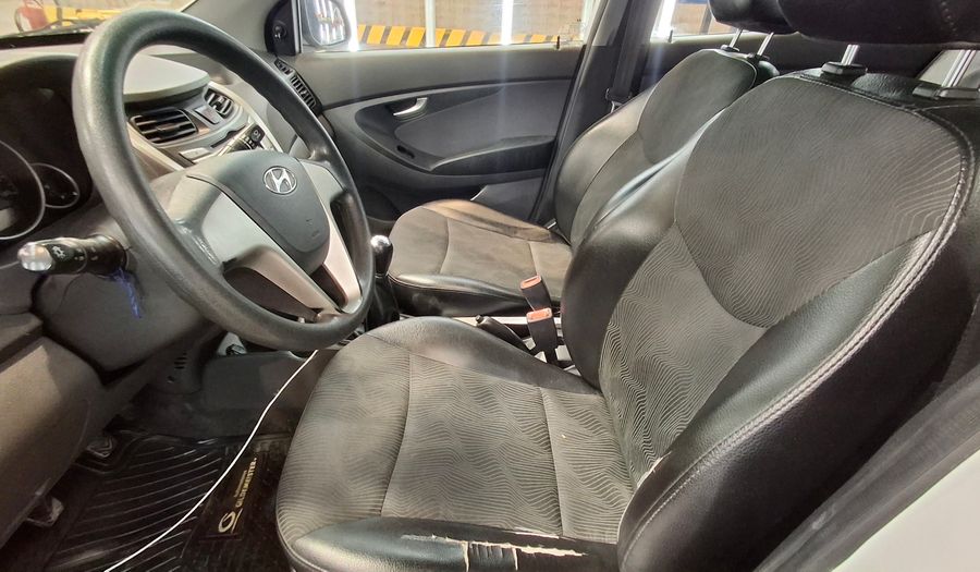 Hyundai Eon 0.8 GLS Hatchback 2016