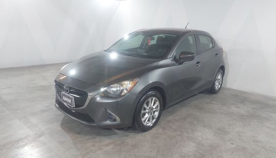 Mazda • Mazda 2