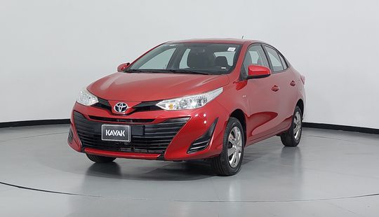 Toyota • Yaris