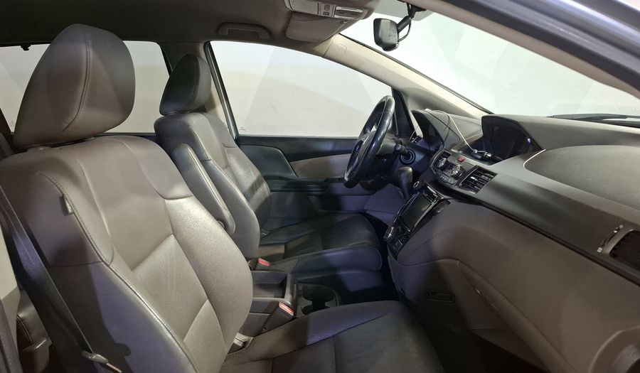 Honda Odyssey 3.5 EXL Minivan 2017