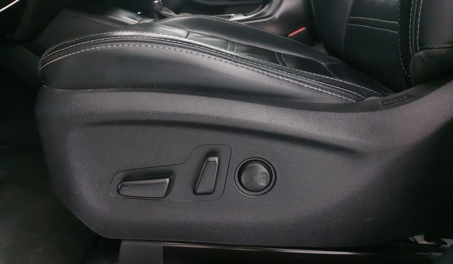 Kia Sorento 2.4 LX AT Suv 2016