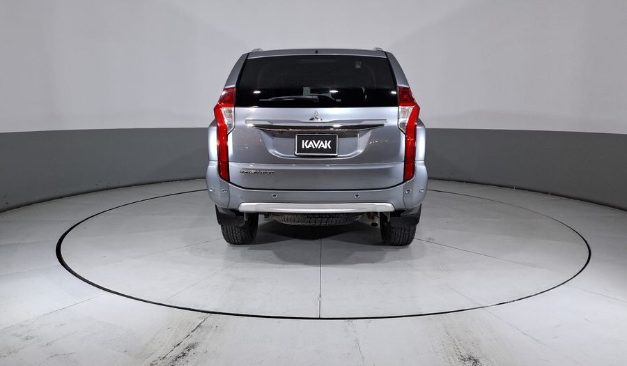 Mitsubishi Montero 3.0 ADVANCE AUTO 4WD Suv 2018