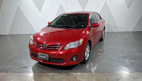 Toyota • Corolla