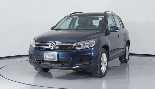 Volkswagen • Tiguan