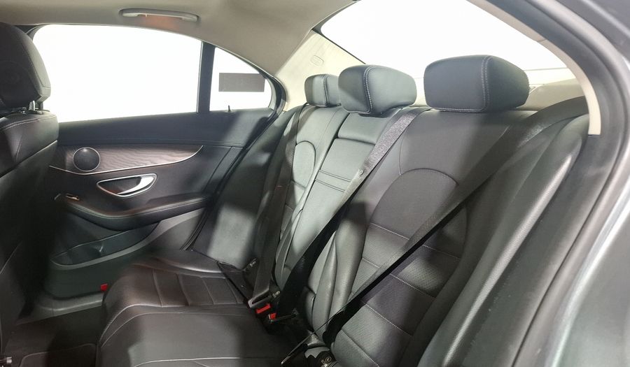 Mercedes Benz Clase C 2.0 200 EXCLUSIVE AUTO Sedan 2018