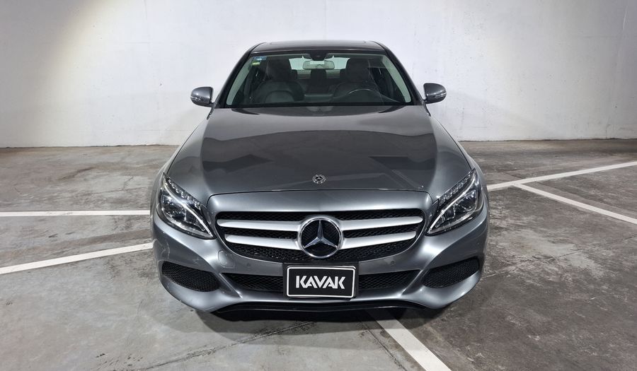 Mercedes Benz Clase C 2.0 200 EXCLUSIVE AUTO Sedan 2018