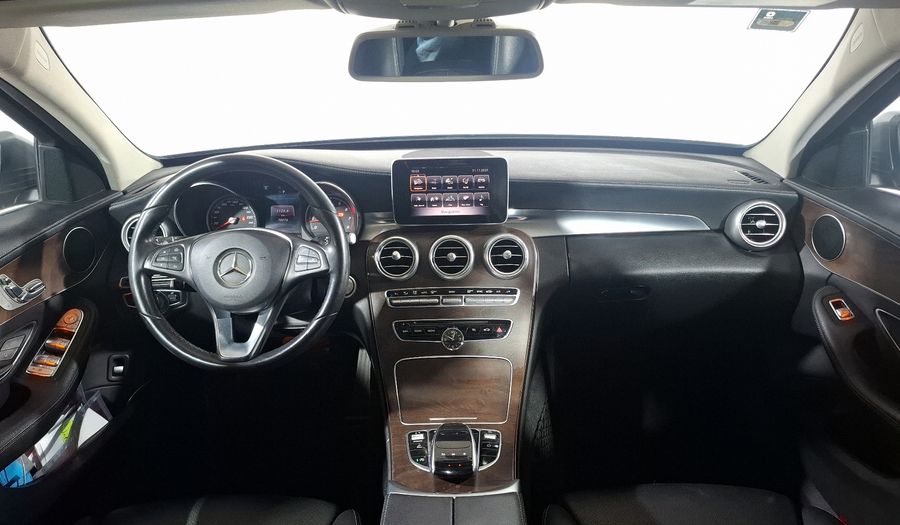 Mercedes Benz Clase C 2.0 200 EXCLUSIVE AUTO Sedan 2018