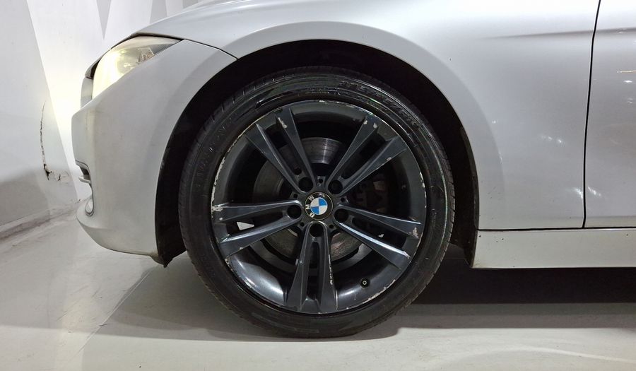 Bmw Serie 3 2.0 328IA SPORT LINE Sedan 2013