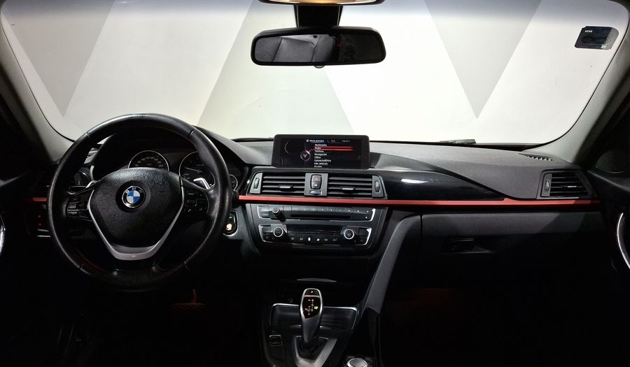Bmw Serie 3 2.0 328IA SPORT LINE Sedan 2013