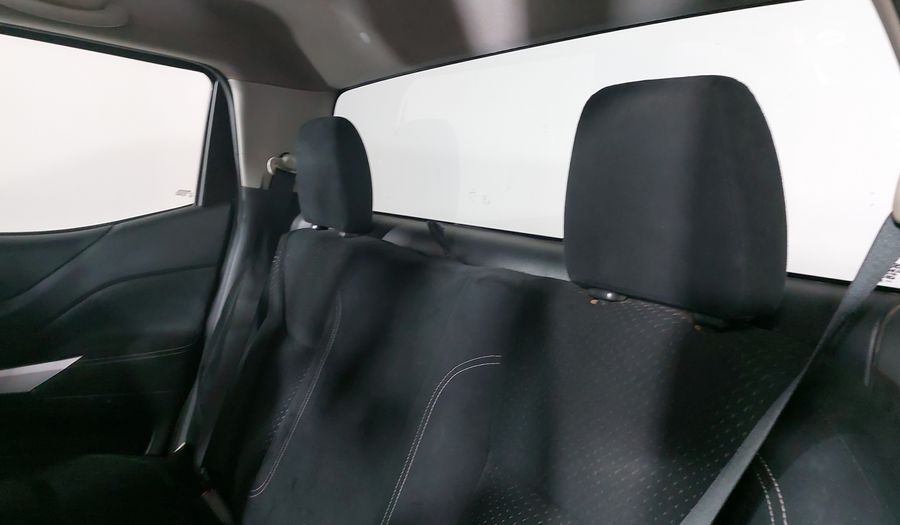 Nissan Np300 2.5 XE TM AC Pickup 2016