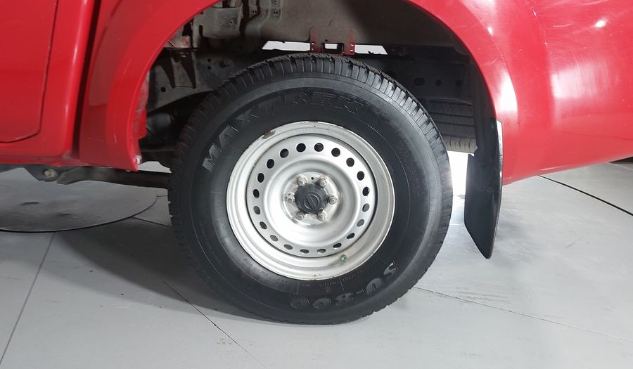 Nissan Np300 2.5 XE TM AC Pickup 2016