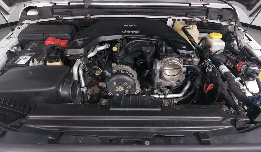 Jeep Wrangler 3.6 JK UNLIMITED SAHARA 4X4 ATX Suv 2018