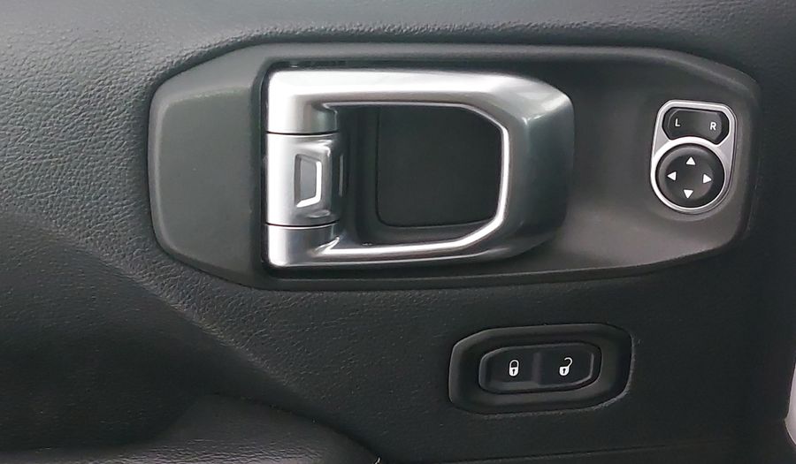 Jeep Wrangler 3.6 JK UNLIMITED SAHARA 4X4 ATX Suv 2018