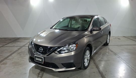 Nissan • Sentra