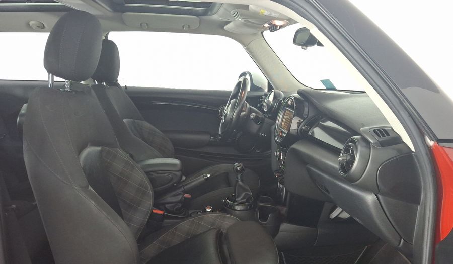 Mini Cooper 1.5 COOPER CHILI Hatchback 2015
