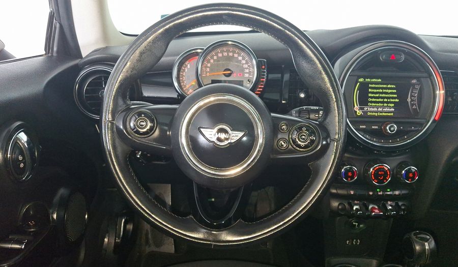 Mini Cooper 1.5 COOPER CHILI Hatchback 2015