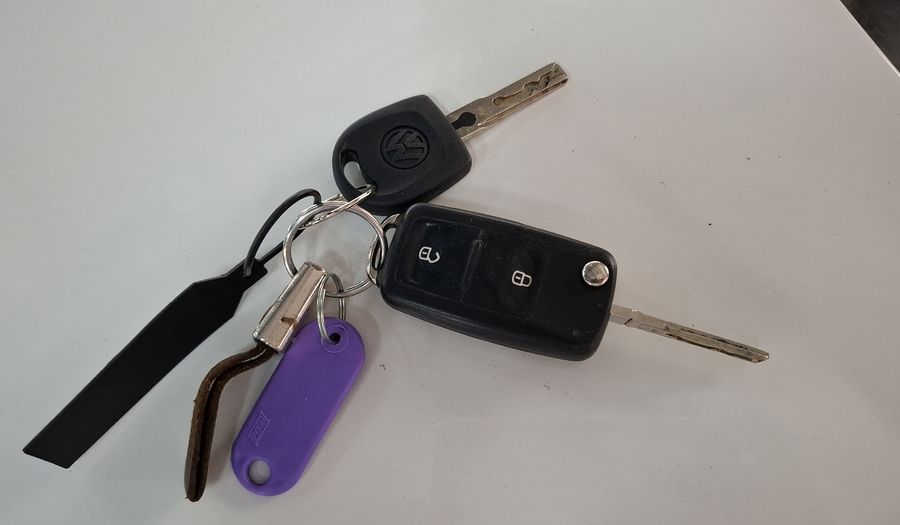 Volkswagen Saveiro 1.6 CROSS PACK HIGH CD Pickup 2016