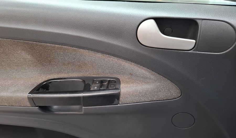 Volkswagen Gol Trend 1.6 SERIE Hatchback 2013