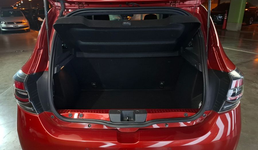 Renault Sandero 1.6 ZEN Hatchback 2021