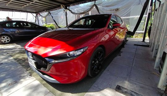 Mazda • Mazda 3
