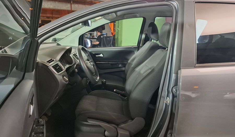 Volkswagen Fox 1.6 CONNECT Hatchback 2018