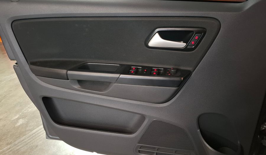 Volkswagen Fox 1.6 CONNECT Hatchback 2018