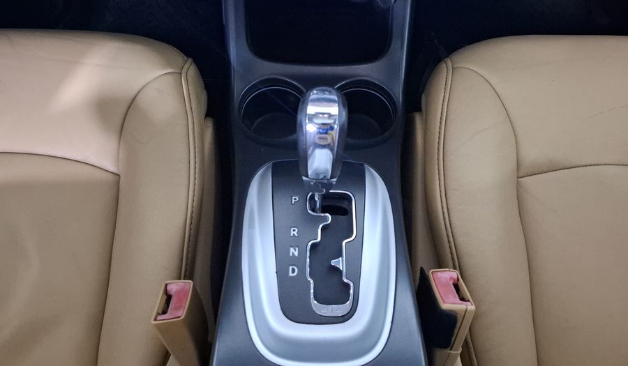 Dodge Journey 2.4 SXT 7 PASAJEROS Suv 2012