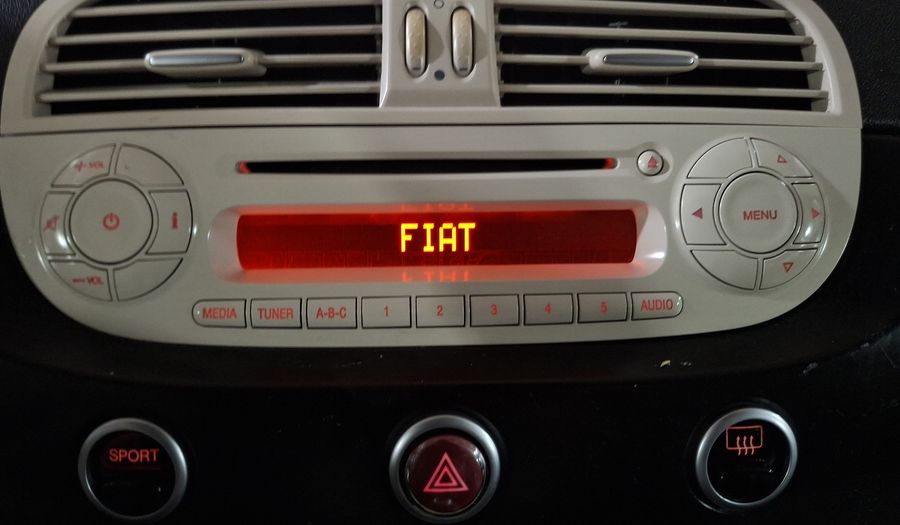 Fiat 500 1.4 GUCCI AT Convertible 2013