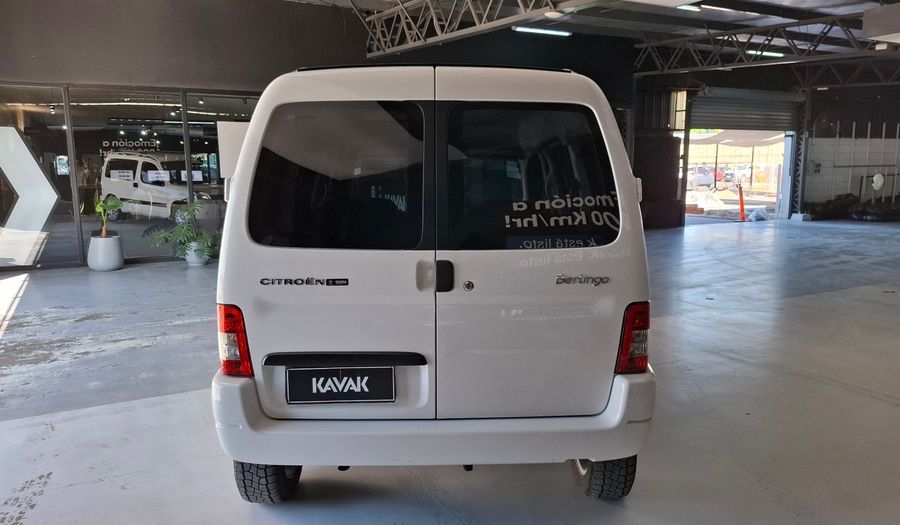 Citroen Berlingo 1.6 HDI XTR MULTISPACE MY22 Minivan 2023