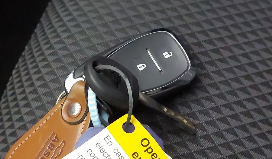 Chevrolet Onix LTZ MANUAL Hatchback 2022