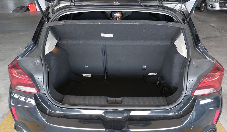 Chevrolet Onix LTZ MANUAL Hatchback 2022