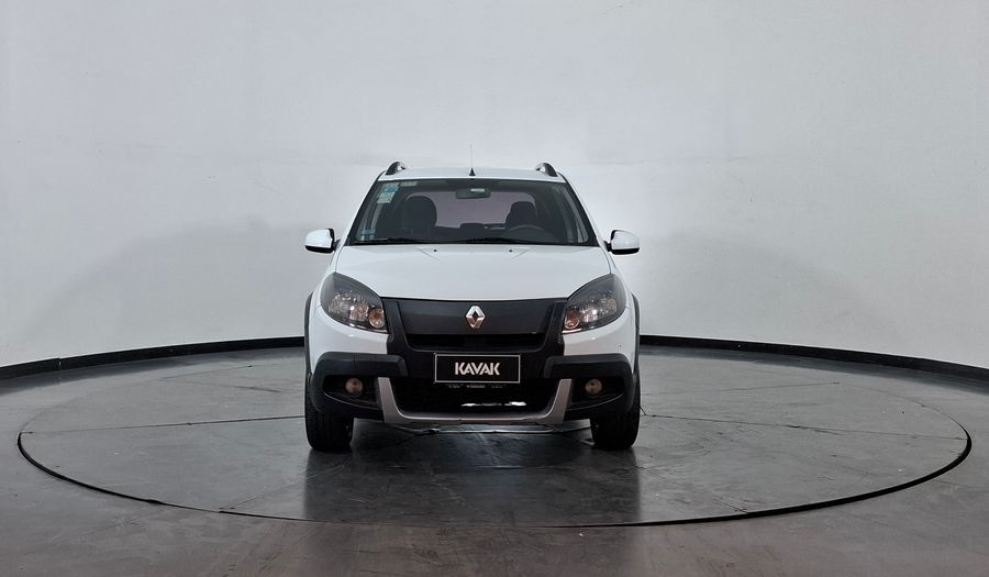 Renault Sandero Stepway 1.6 STEPWAY PRIVILEGE NAV Hatchback 2014