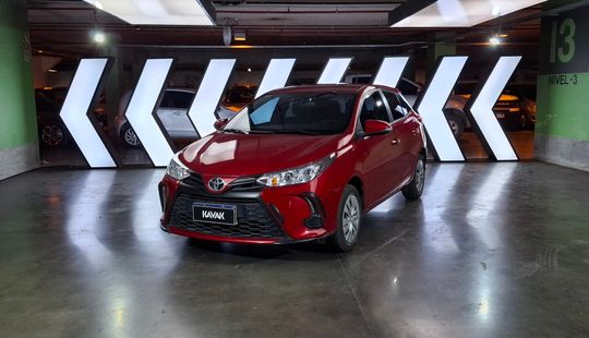 Toyota • Yaris