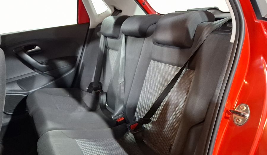 Volkswagen Polo 1.6 MT Hatchback 2017