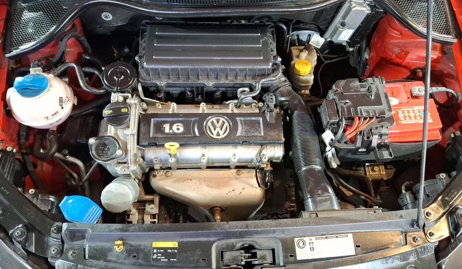 Volkswagen Polo 1.6 MT Hatchback 2017