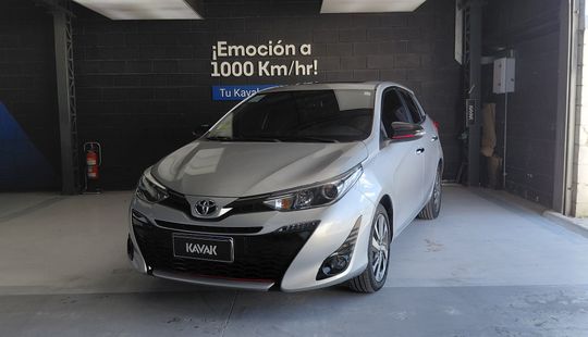 Toyota • Yaris