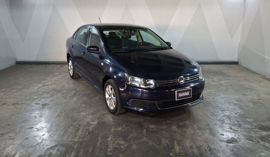 Volkswagen Vento 1.6 ACTIVE TIPTRONIC Sedan 2015