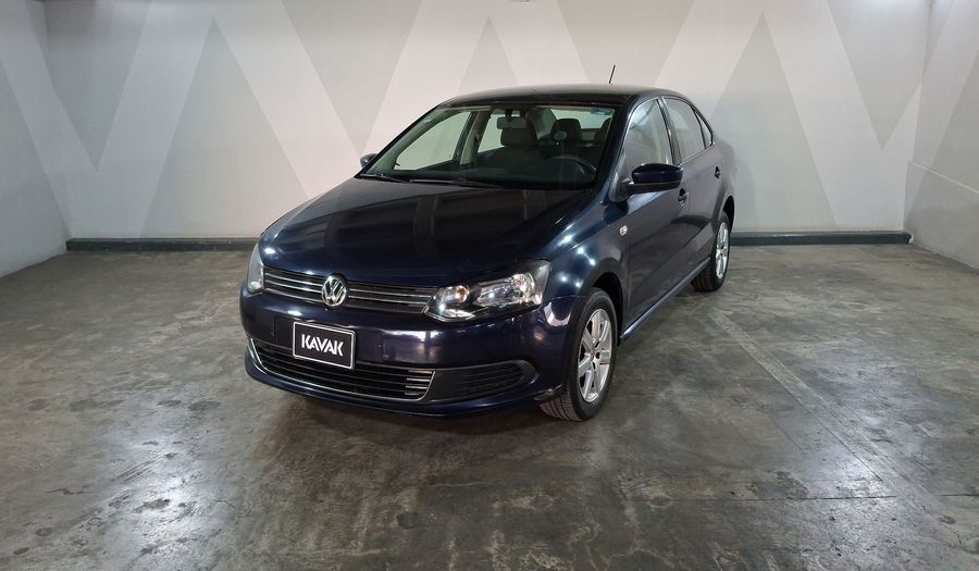 Volkswagen Vento 1.6 ACTIVE TIPTRONIC Sedan 2015