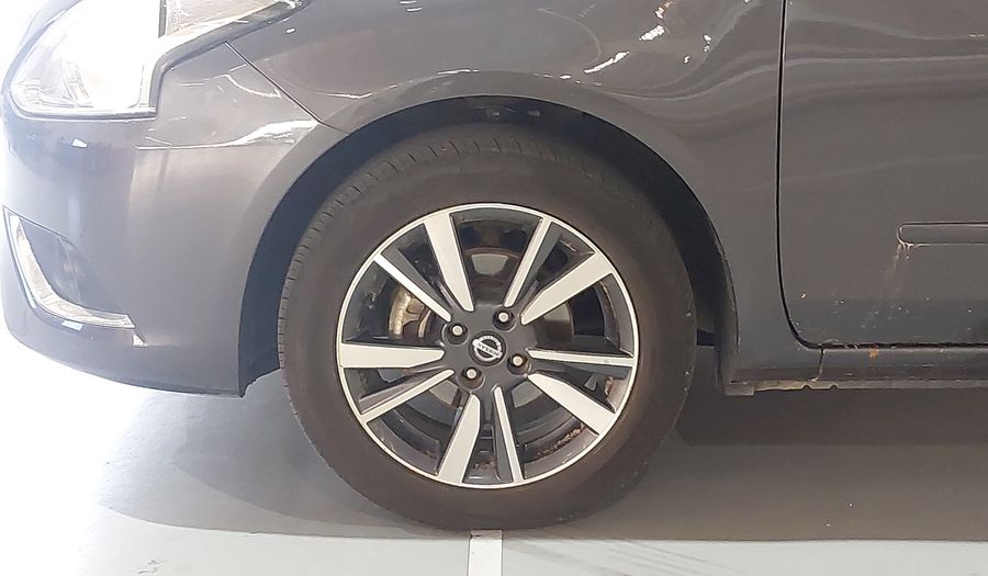 Nissan Versa START SL Sedan 2019