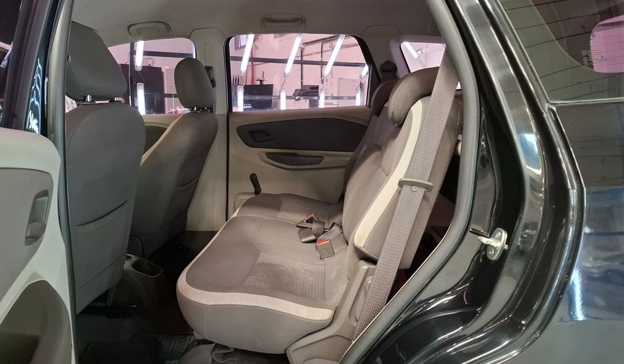 Chevrolet Spin 1.8 LT 5S Minivan 2014