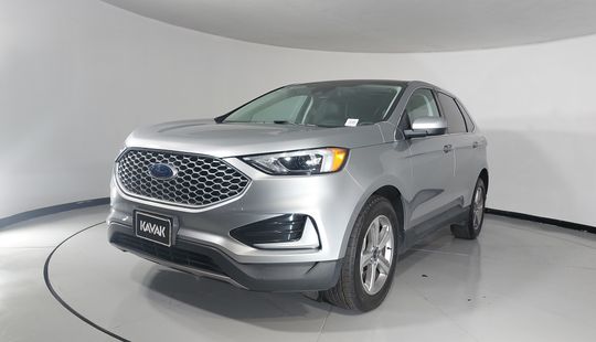 Ford • Edge