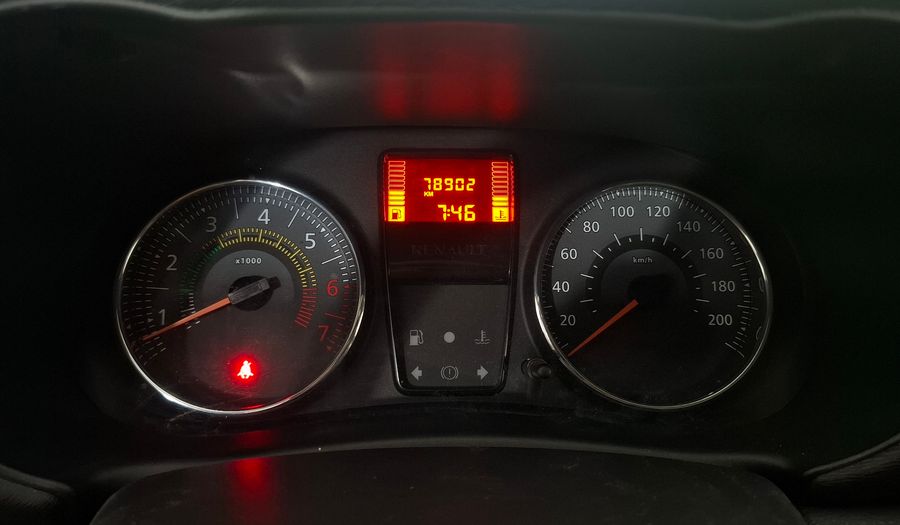 Renault Clio 1.1 DYNAMIQUE SAT Hatchback 2015