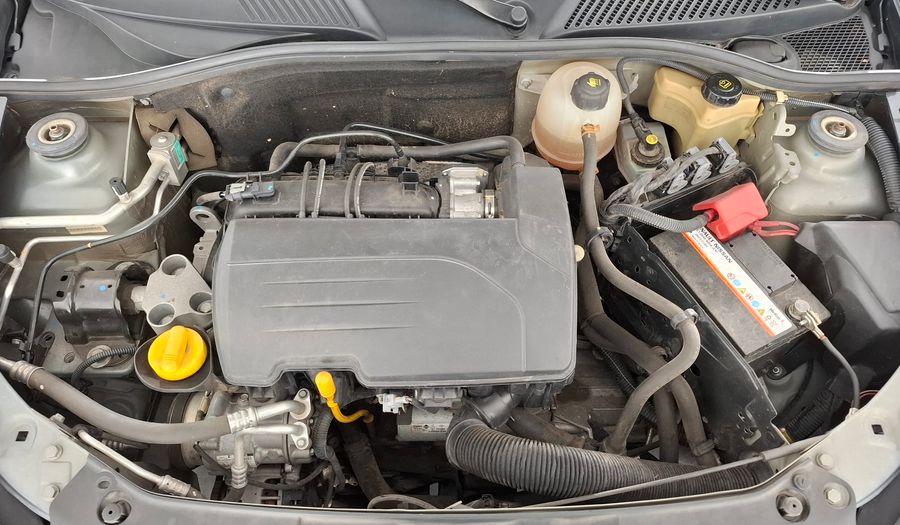 Renault Clio 1.1 DYNAMIQUE SAT Hatchback 2015