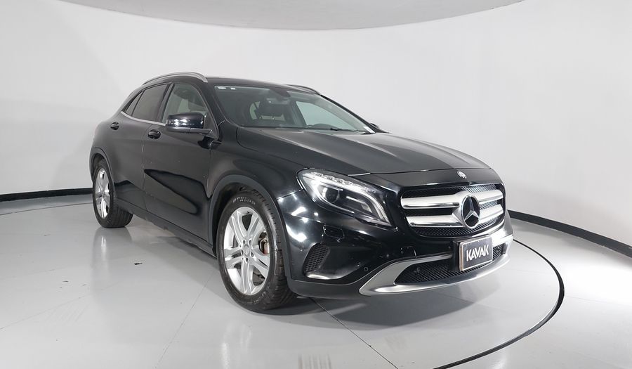 Mercedes Benz Clase Gla 1.6 GLA 200 CGI SPORT Suv 2015