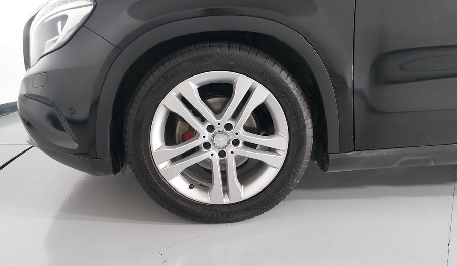 Mercedes Benz Clase Gla 1.6 GLA 200 CGI SPORT Suv 2015