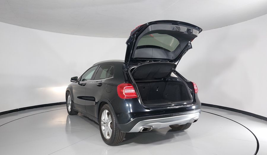 Mercedes Benz Clase Gla 1.6 GLA 200 CGI SPORT Suv 2015