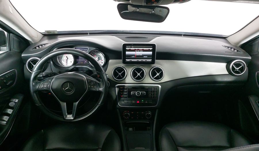 Mercedes Benz Clase Gla 1.6 GLA 200 CGI SPORT Suv 2015